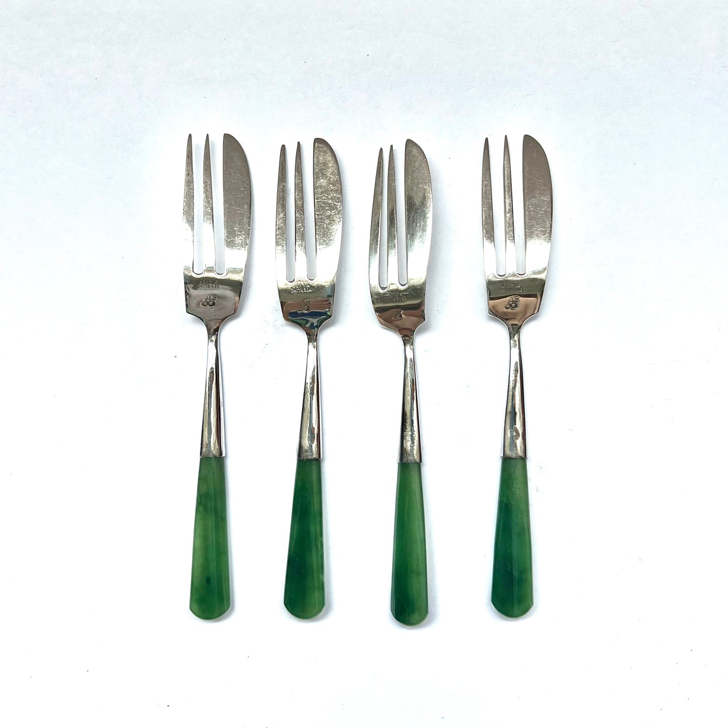 Antique New Zealand set of 4 sterling silver cocktail fork with nephrite jade handles by Benjamin Waby, early 20th century