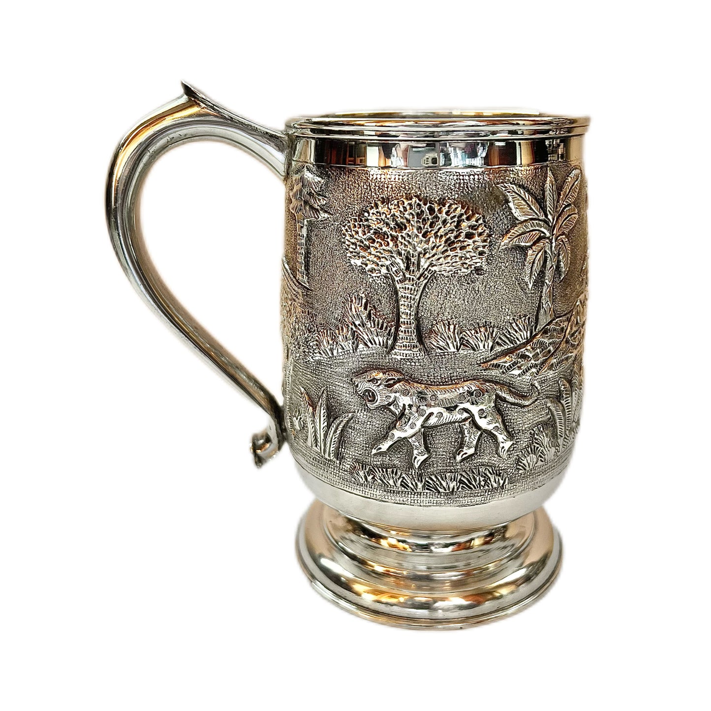 6 substantial 1920s to 1930s British Raj Anglo-Indian sterling silver tankards