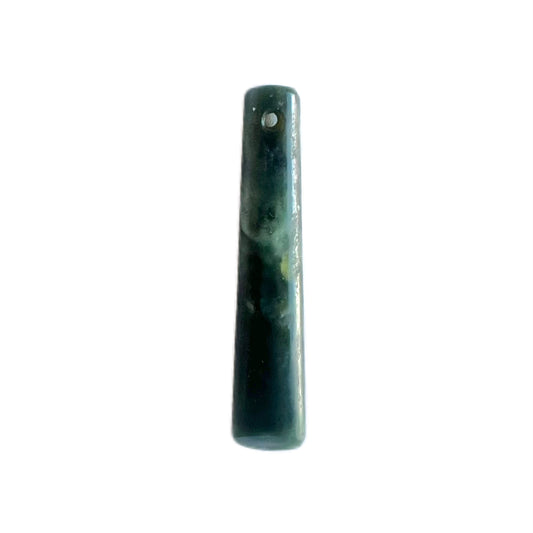 Vintage poumanu nephrite jade toki pendant