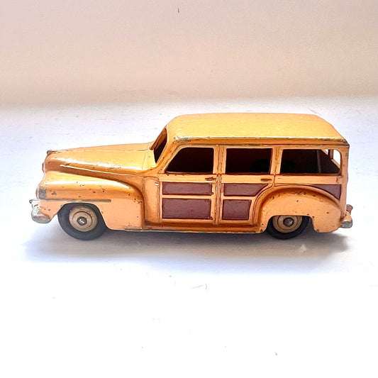 Coche de juguete vintage Dinky Plymouth Woody Station Wagon Estate, modelo 344