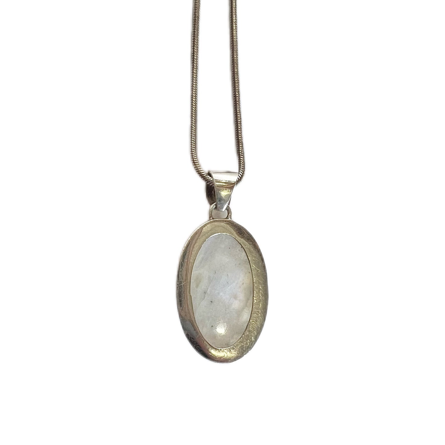 Wintage sterling silver and labradorite pendant with sterling silver chain