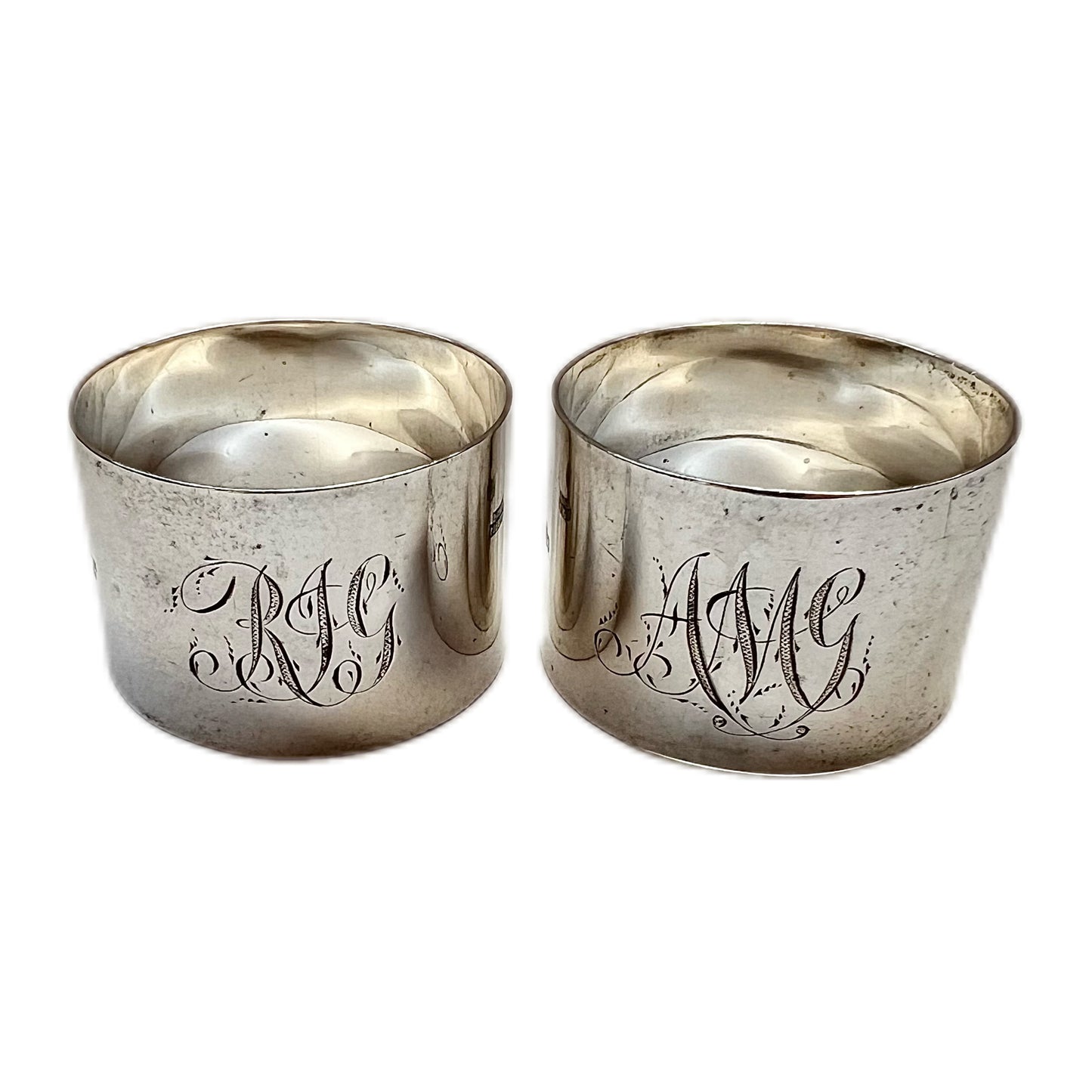 Lovely pair of sterling silver Australian napkin rings made by F.J. Mole, Brisbane
