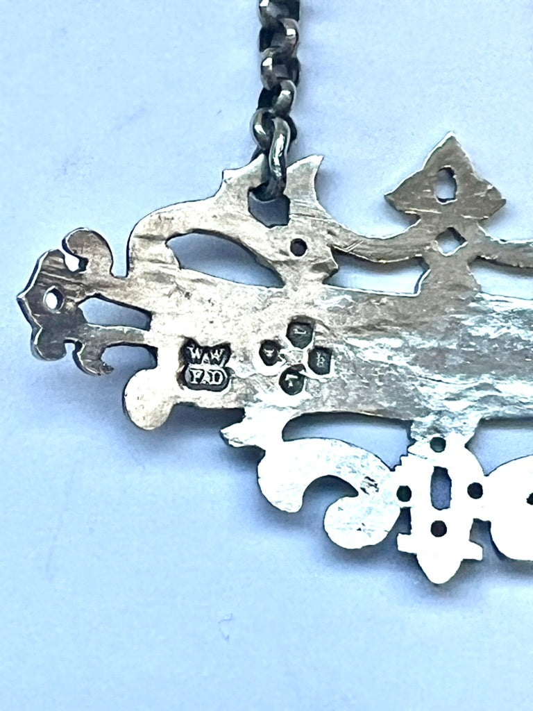 Stunning High Victorian sterling silver Light Claret liquor ticket / decanter label by Wright & Davies, London, 1865