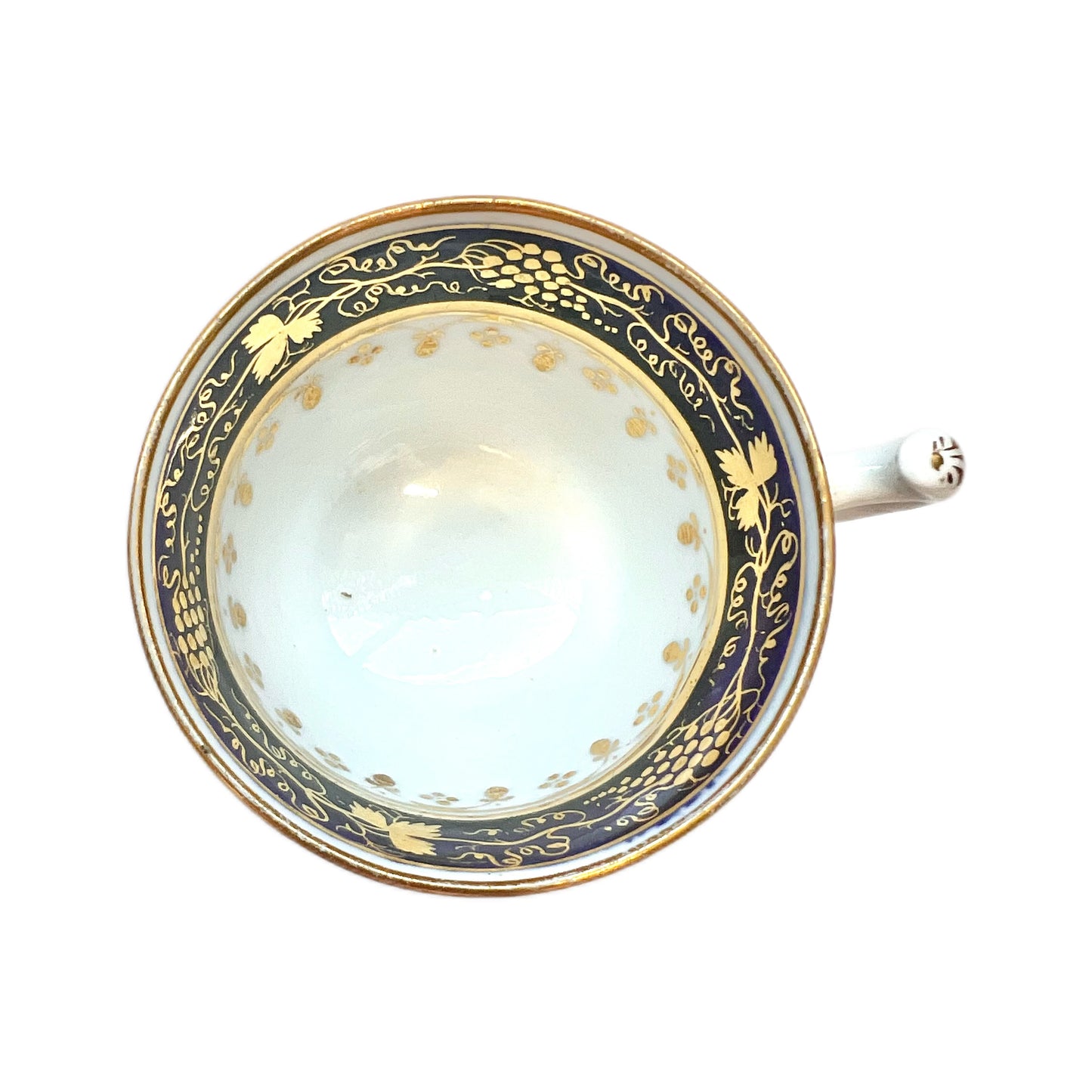 Late Georgian cobalt and gilt detailed teacup with a beautiful pattern