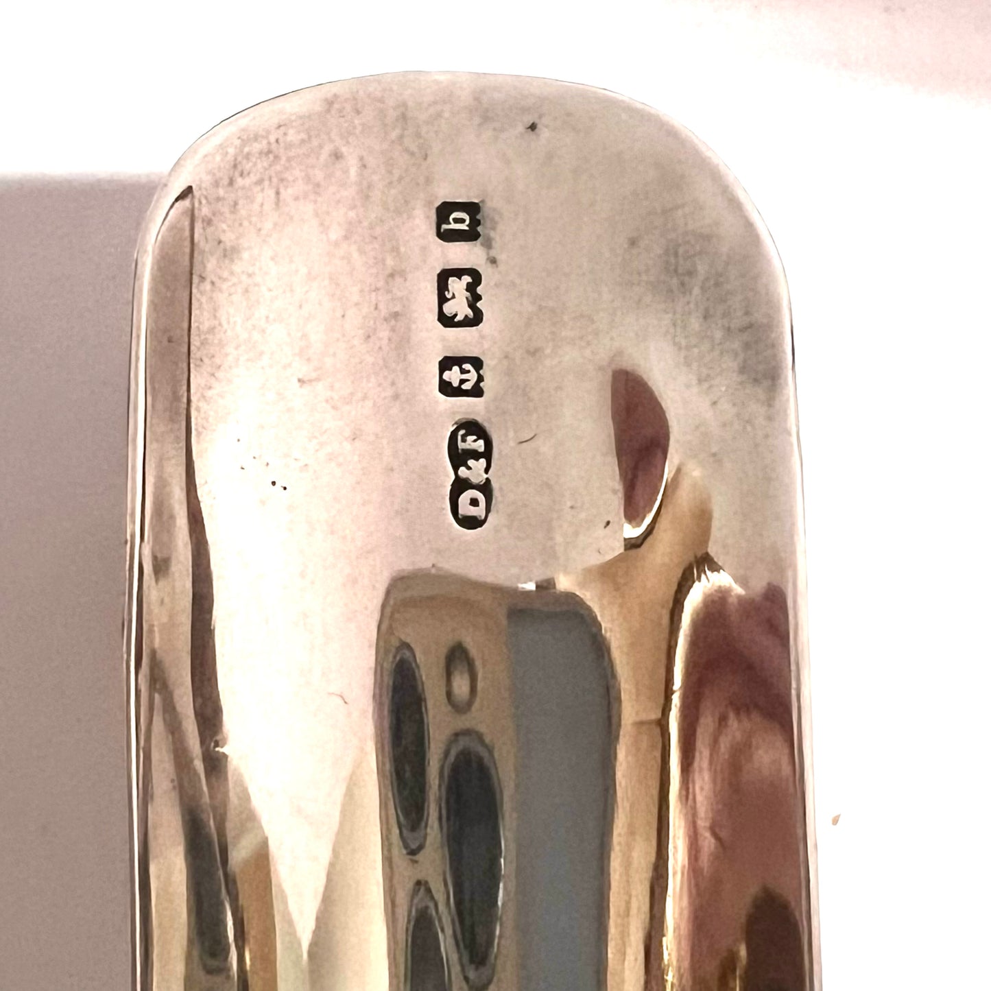 Antique Edwardian Deakin & Francis sterling silver pipe rest