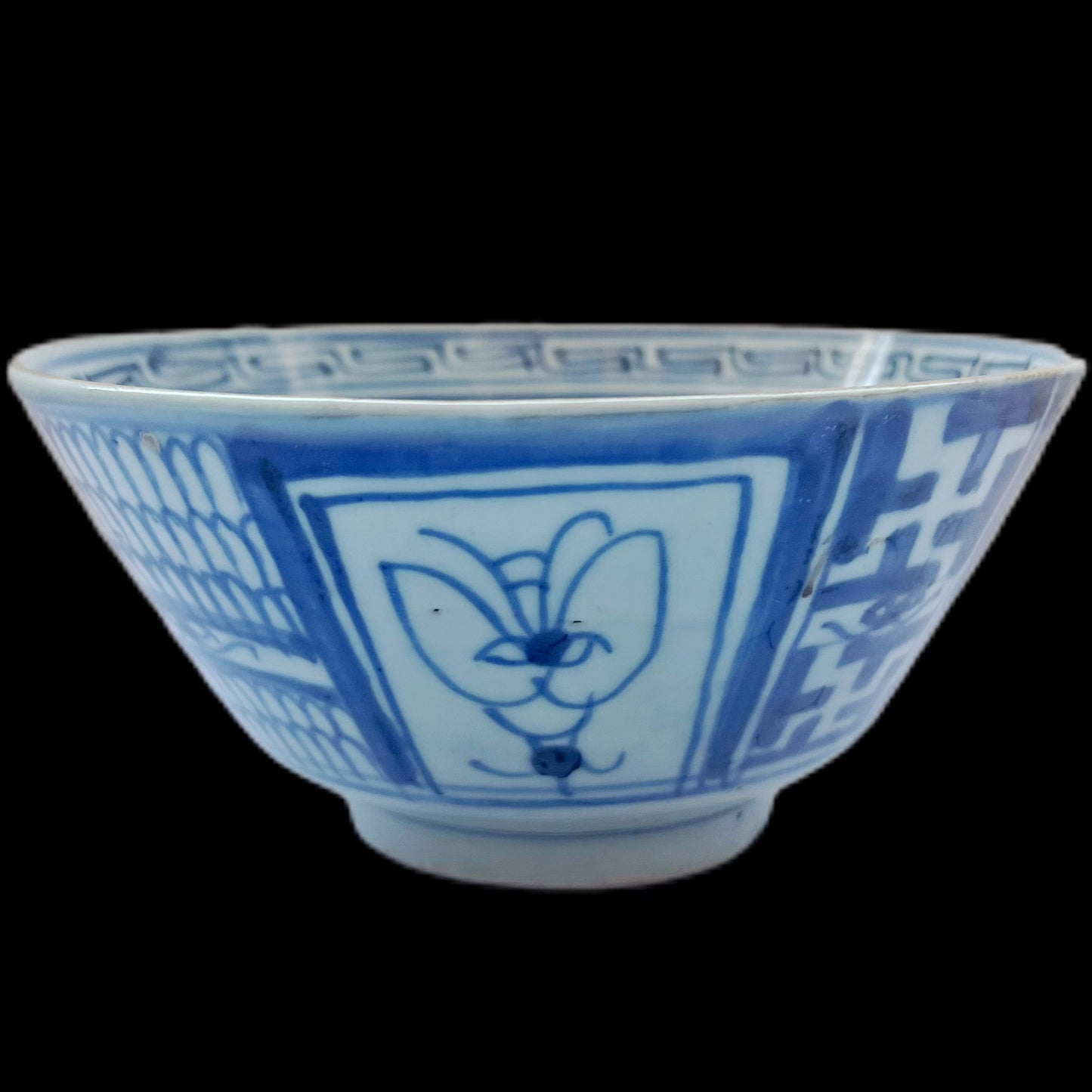 Cuenco Swatow chino antiguo del período Kangxi del siglo XVIII