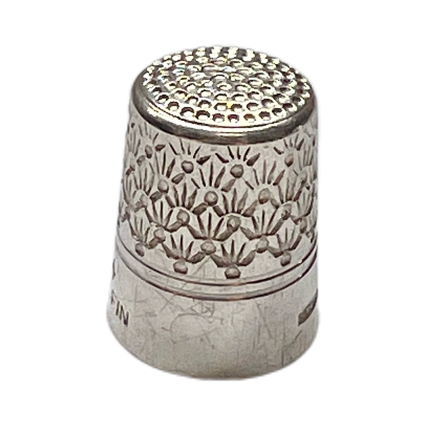 Vintage Rare 1940s Australian sterling silver Elfin size 4 thimble