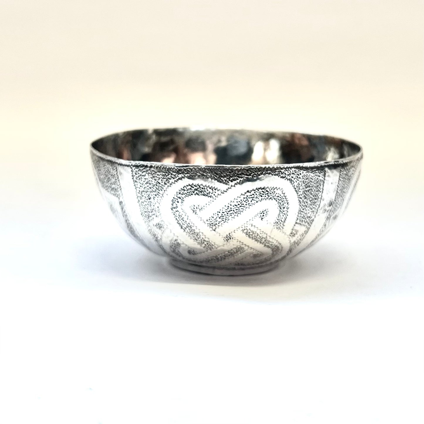 Early to mid 20th century Nigerian silver bowl by Aikena Amadu, Kano (Copy)