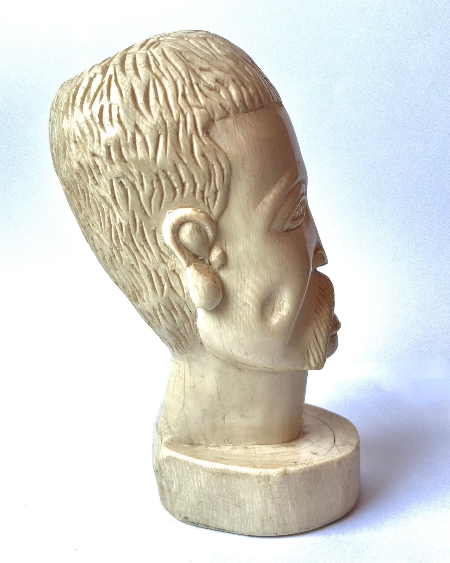 Rare monumental African Ivory Coast tribal head circa 1920s to 1930s