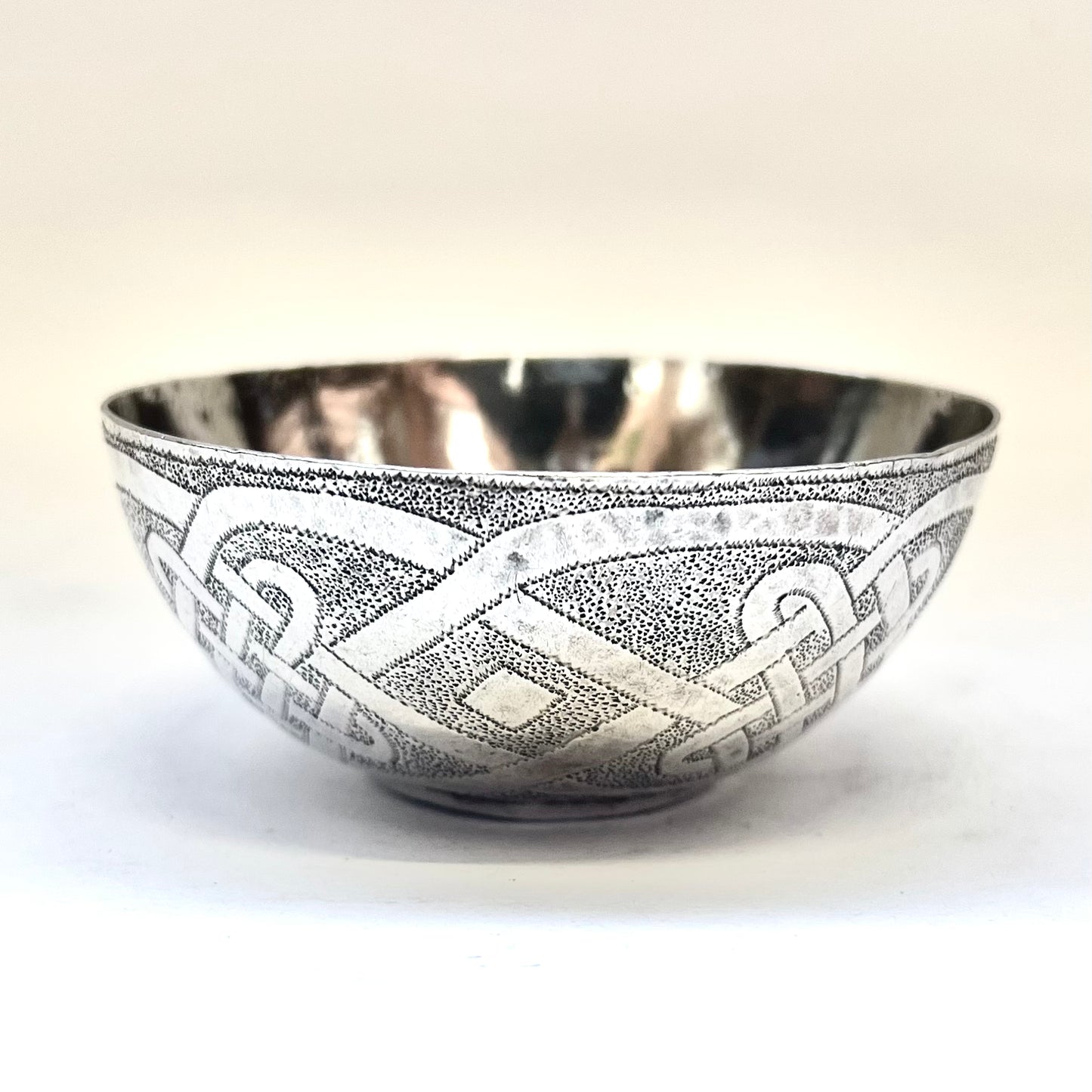 Early to mid 20th century Nigerian silver bowl by Aikena Amadu, Kano