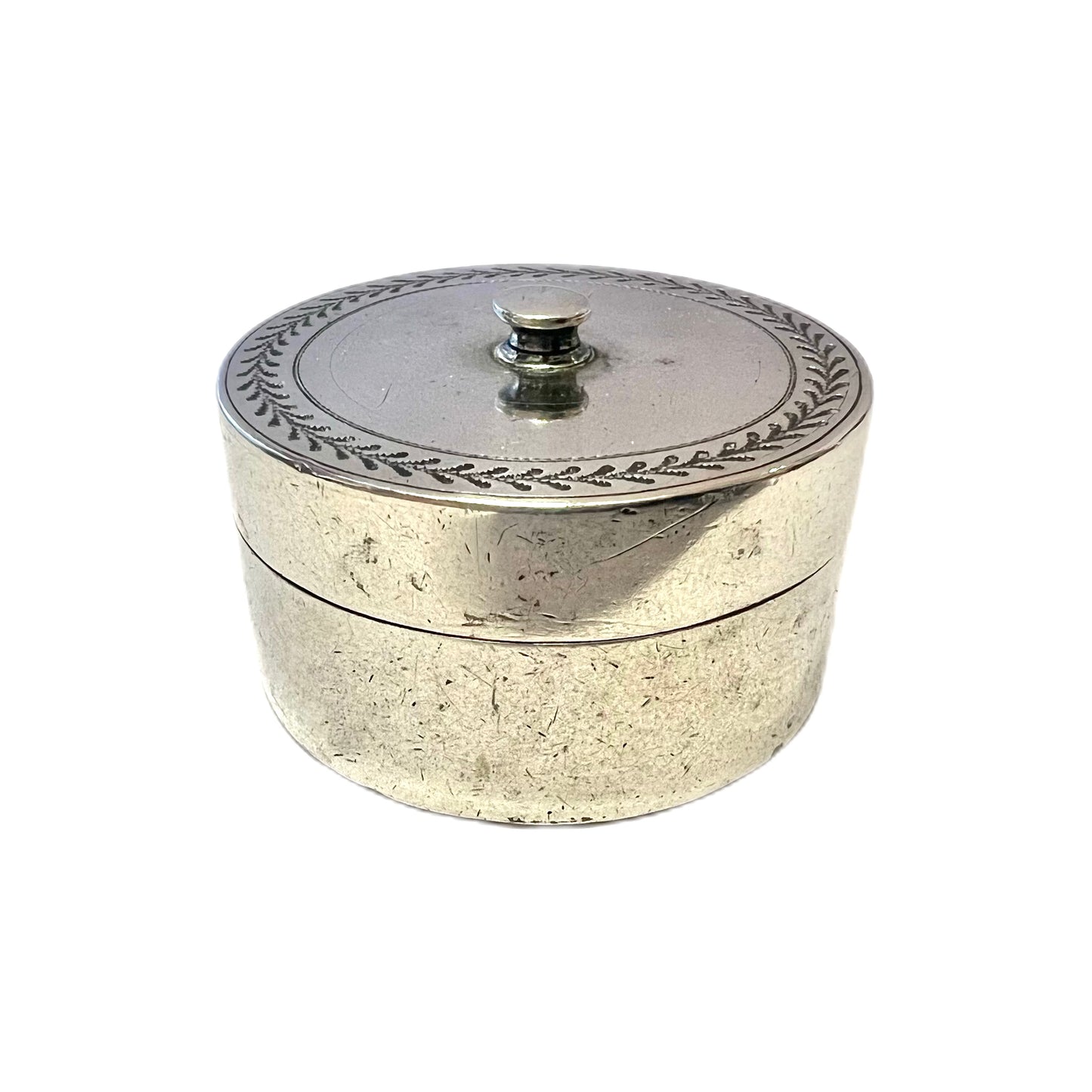 Antique George III/ George IV Scottish silver pill box with marks for Edinburgh, William & Patrick Cunningham