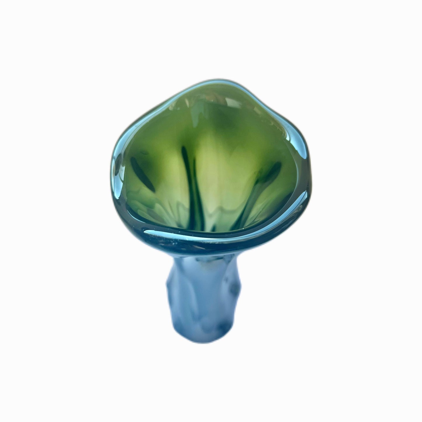Escaso jarrón de vidrio artístico verde Wołomin posmoderno de la década de 1970
