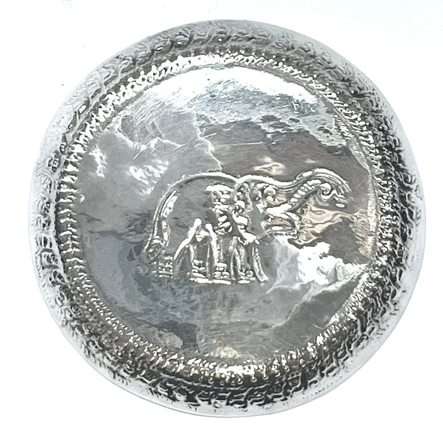 复古东南亚吉祥象银饰品盘