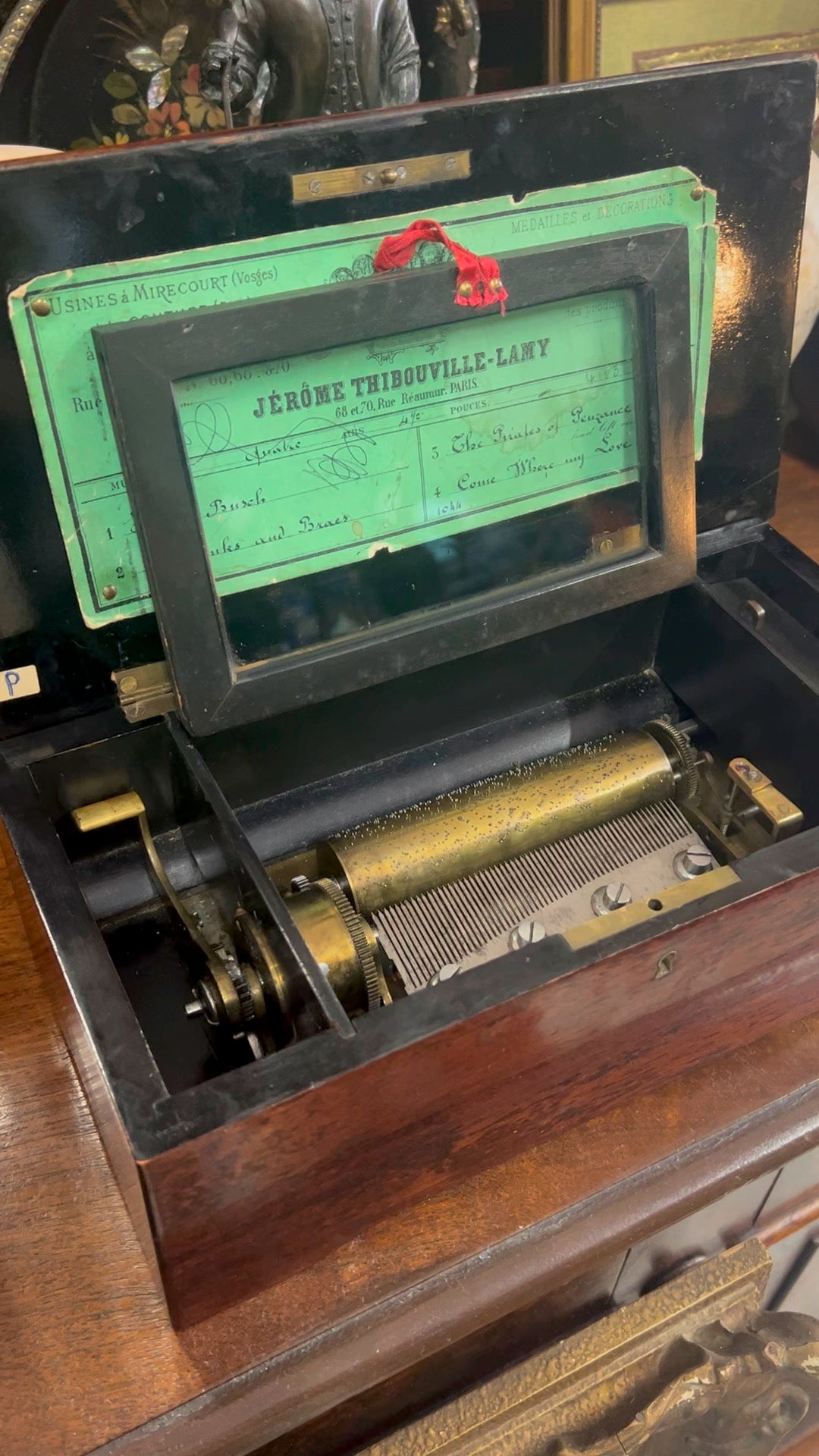 Rare antique French music box in working order circa 1885 by Jerome Thibouville Lamy, 4 Airs