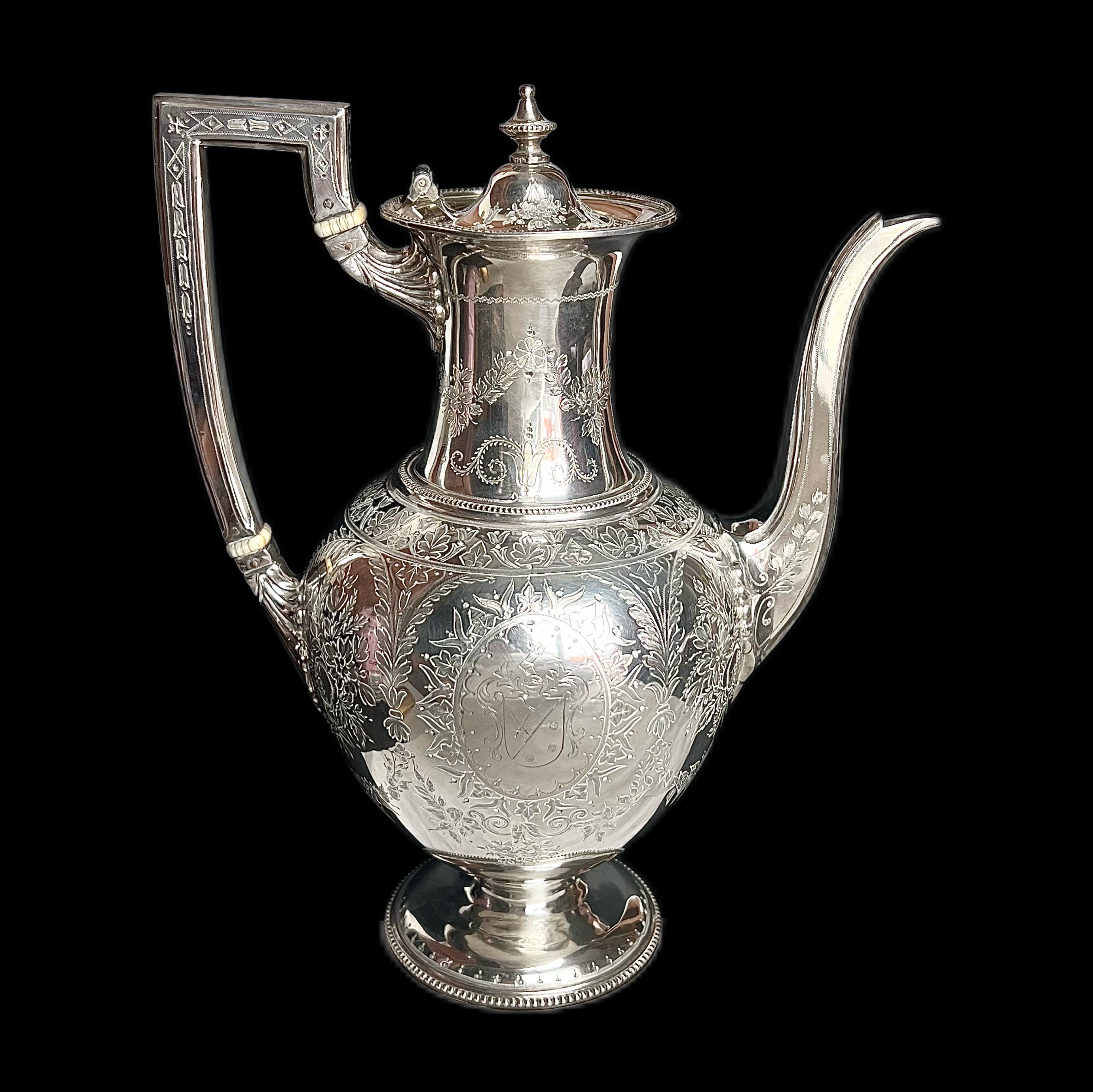 精美维多利亚时期纯银咖啡或热水壶| Cache Antiques – cacheantiquessydney