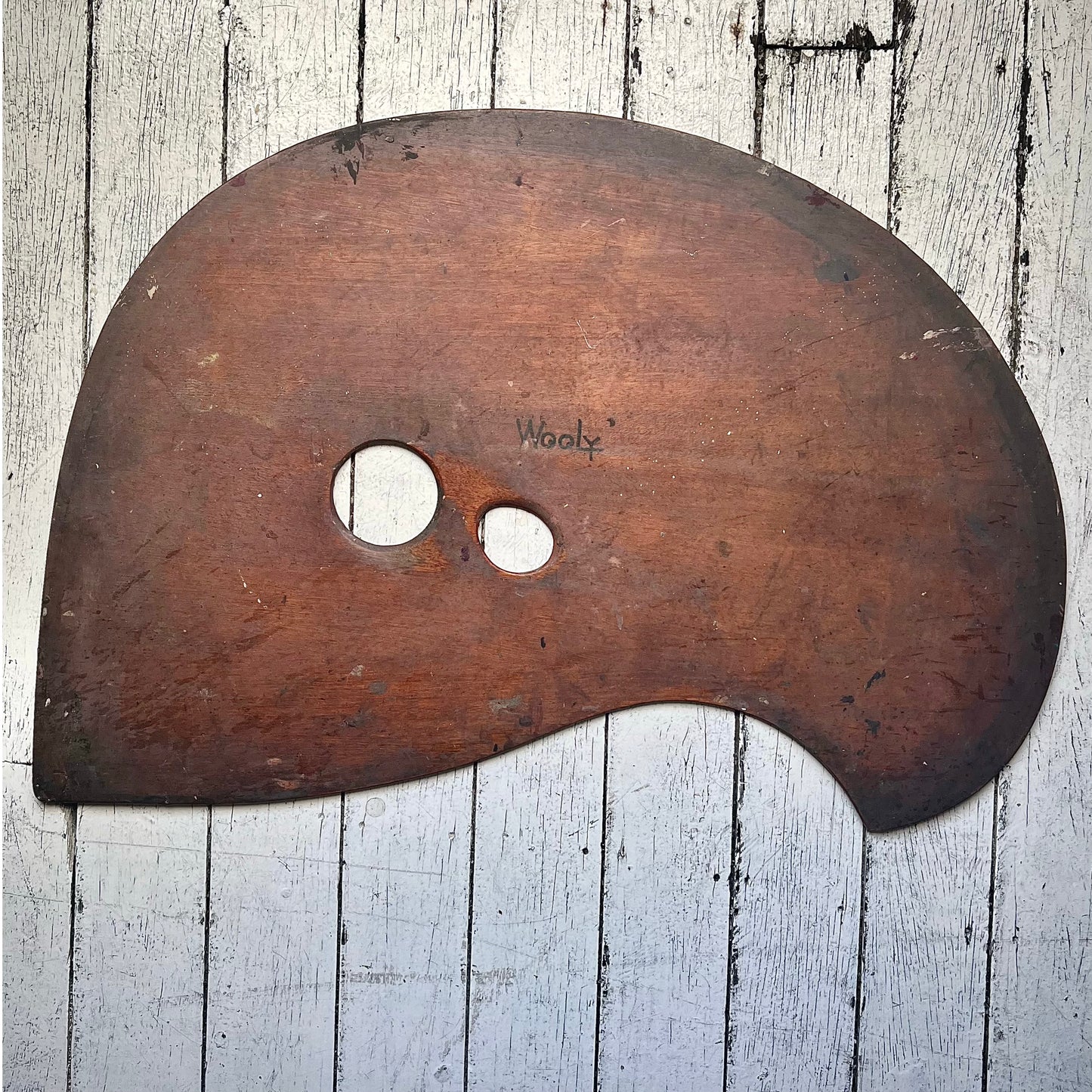 Vintage artist’s palette of substantial size