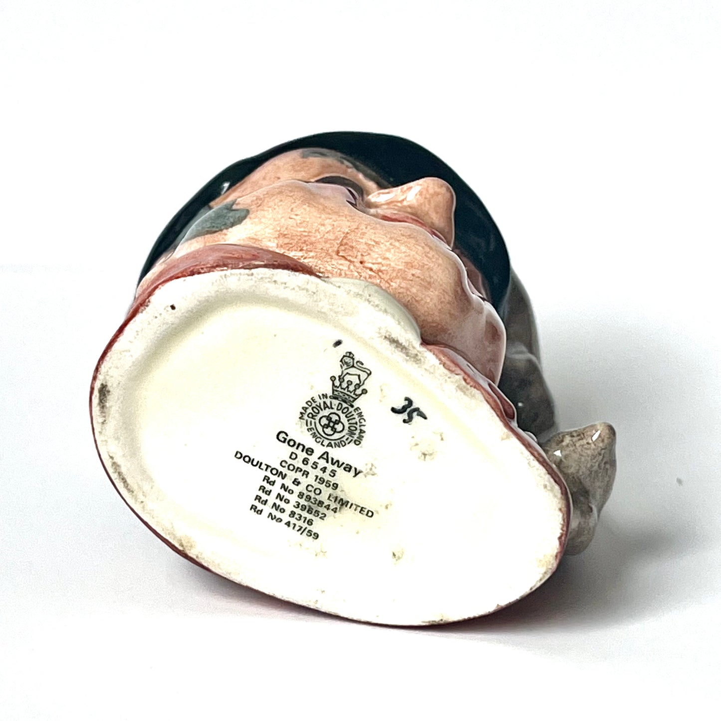 复古皇家道尔顿“Gone Away”托比酒壶最初由加里夏普 (Garry Sharpe) 设计,约 1960 年至 1982 年间。