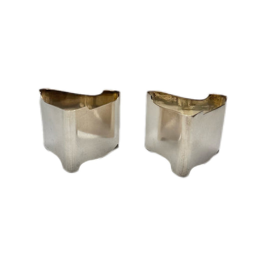 Par de servilleteros antiguos de plata rusa, del período imperial, circa 1908