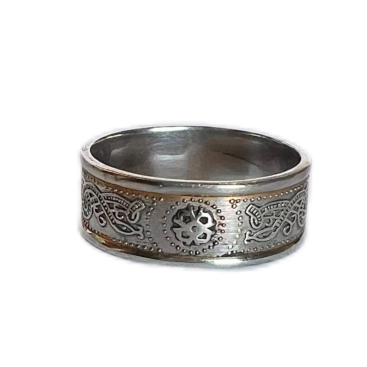 Vintage Celtic knot design sterling silver ring