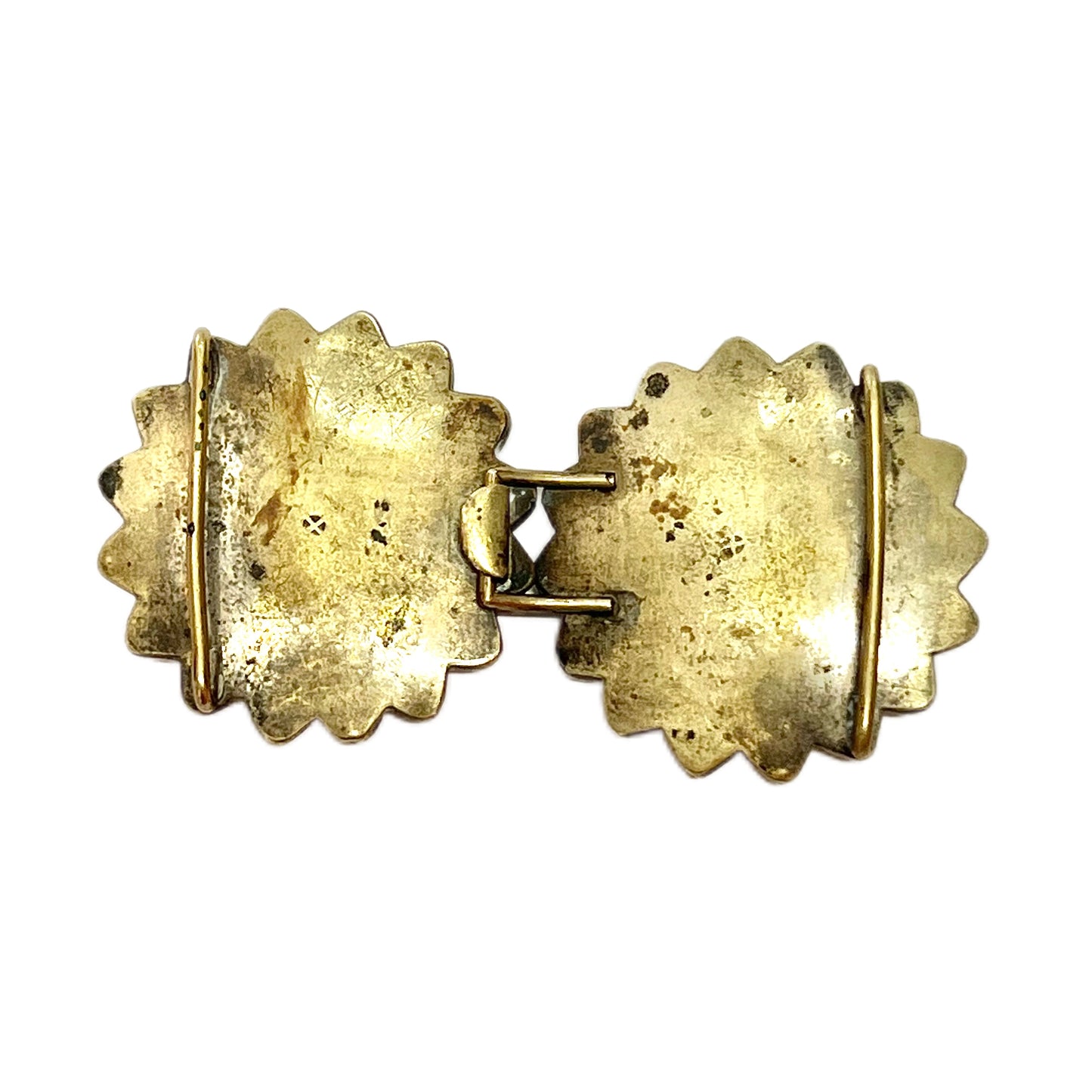 一对罕见的明治晚期至大正早期萨摩烧旭日猴纹皮带扣