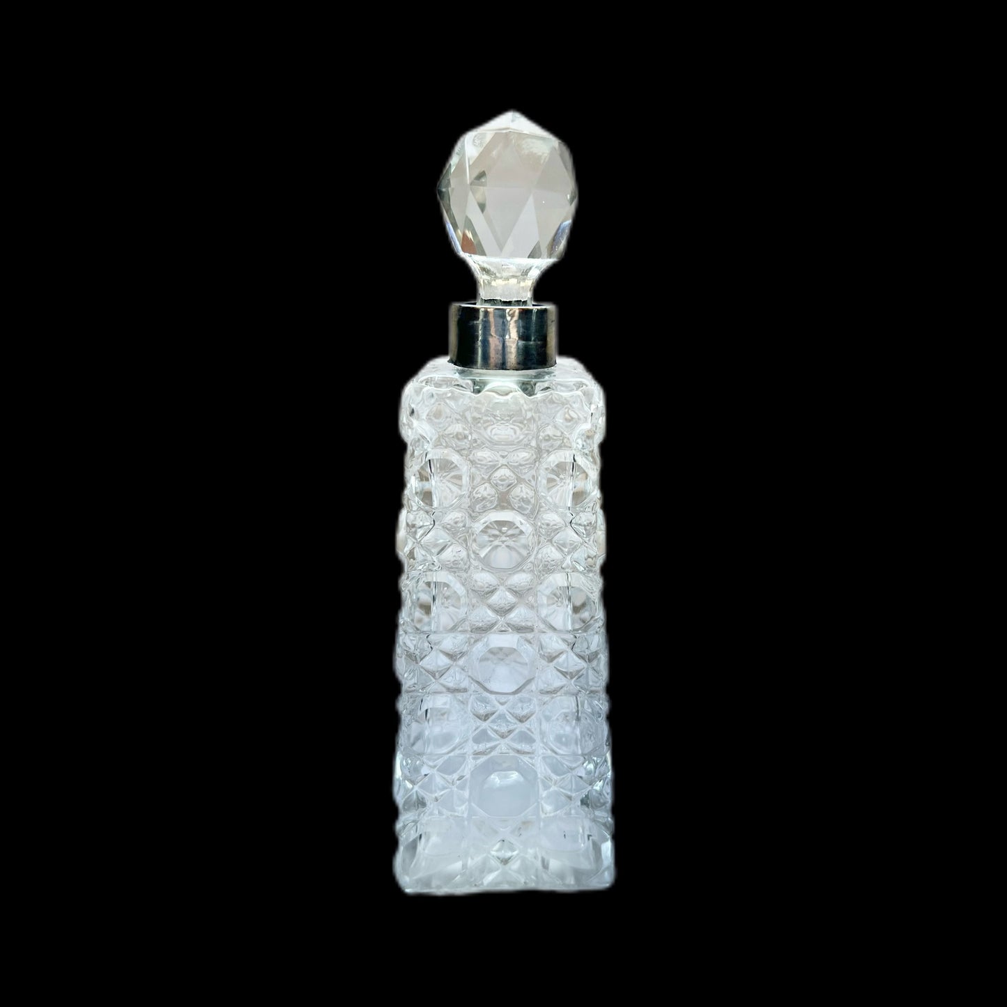 Antiguo frasco de perfume o tocador de plata esterlina y cristal tallado de la época eduardiana, Londres, 1908