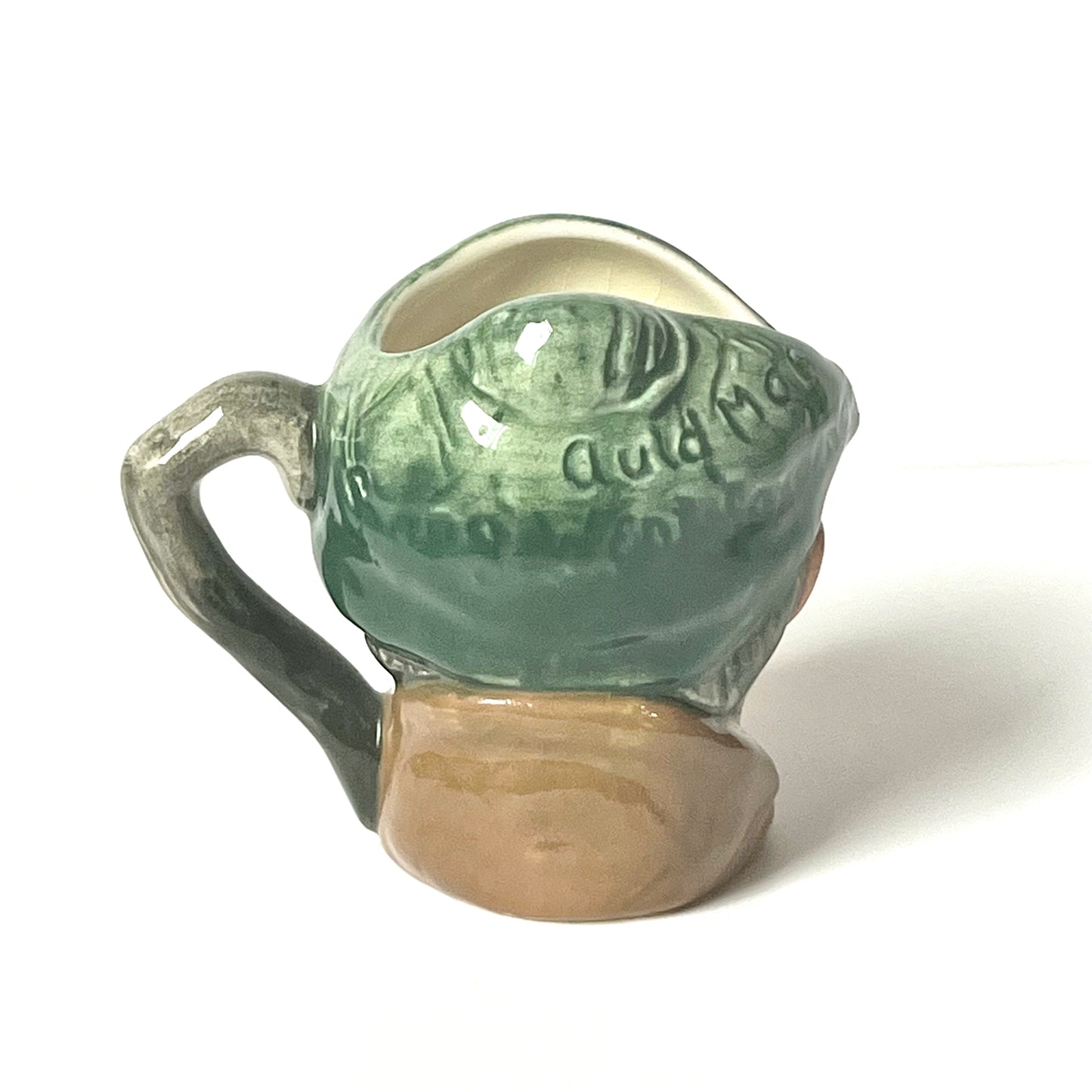 Royal Doulton Auld Mac 或 Owd Mac 小号托比水壶,由 Harry Fenton 于 20 世纪 30 年代至 40 年代设计