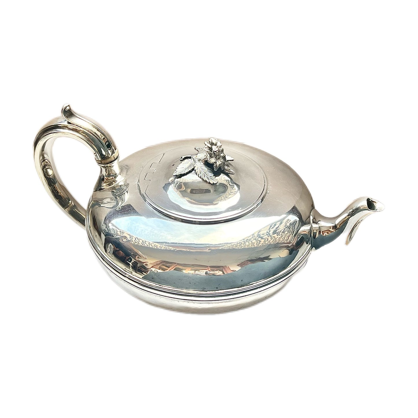 Antique William IV Garrards sterling silver teapot, London, 1830