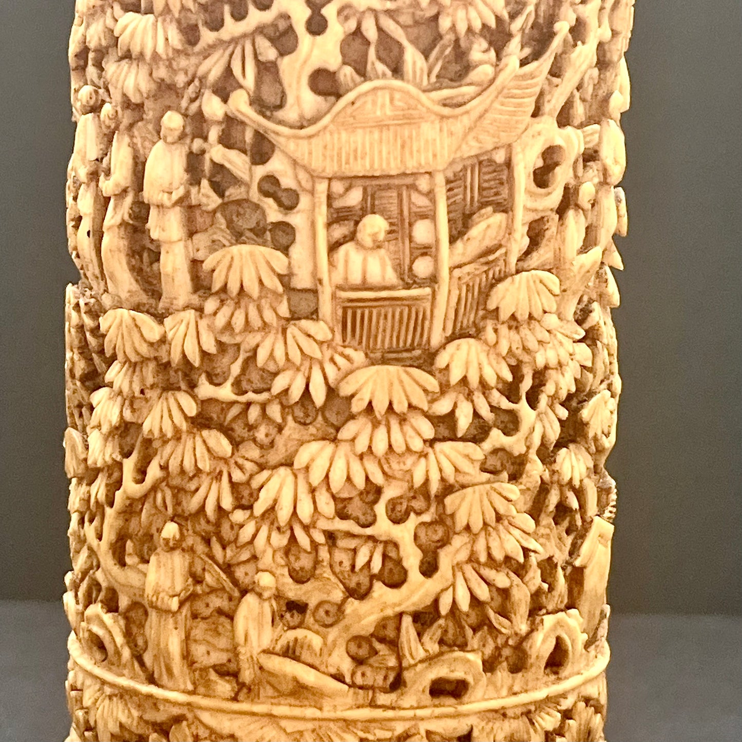 Exceptional late 18th to mid 19th century Qing Dynasty Chinese ivory brush holder with finely carved pavilion scenes