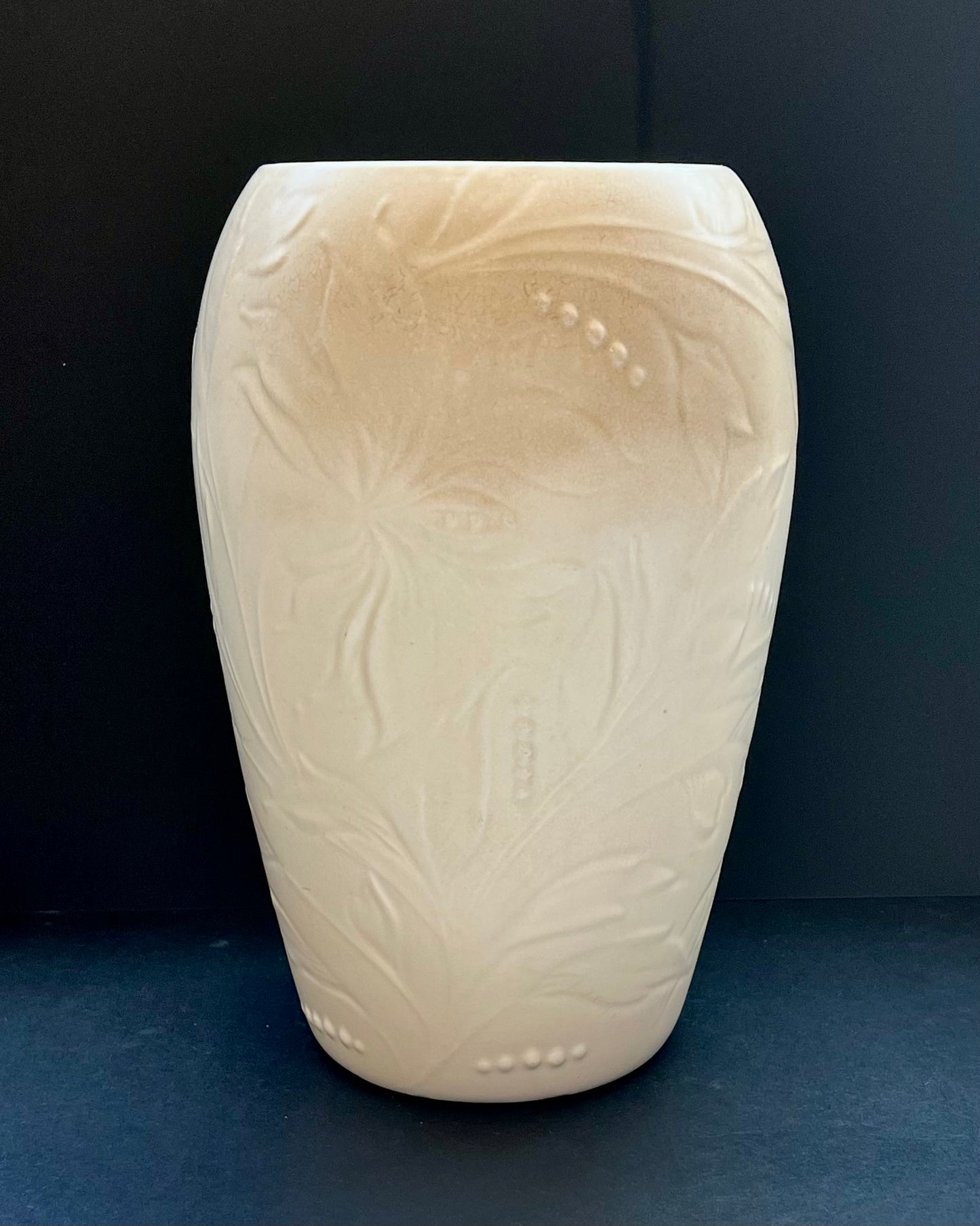 英国装饰艺术风格陶器花瓶,Spode Velaour,约 1930 至 1950 年代
