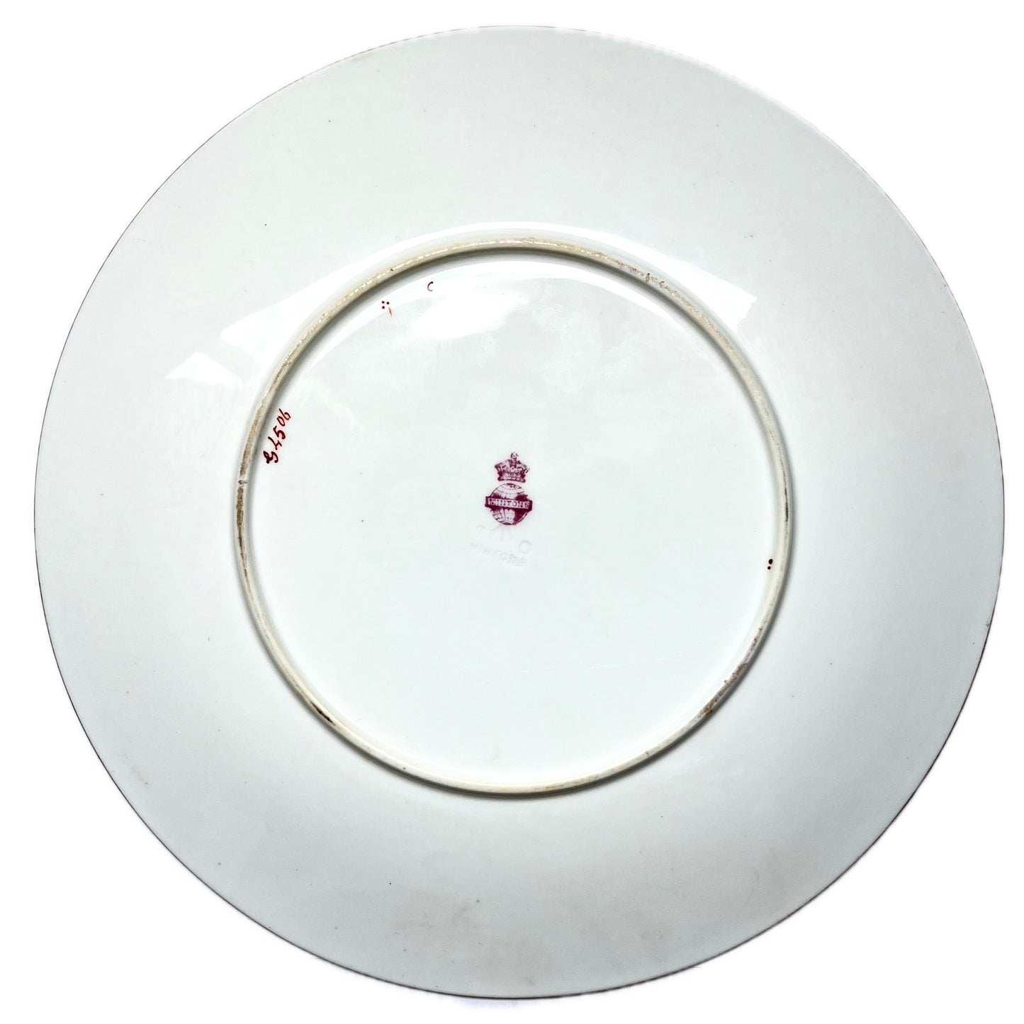 Plato de porcelana Minton pintado a mano de finales del siglo XIX que presenta una intrigante mezcla de influencias del movimiento estético y orientalistas.