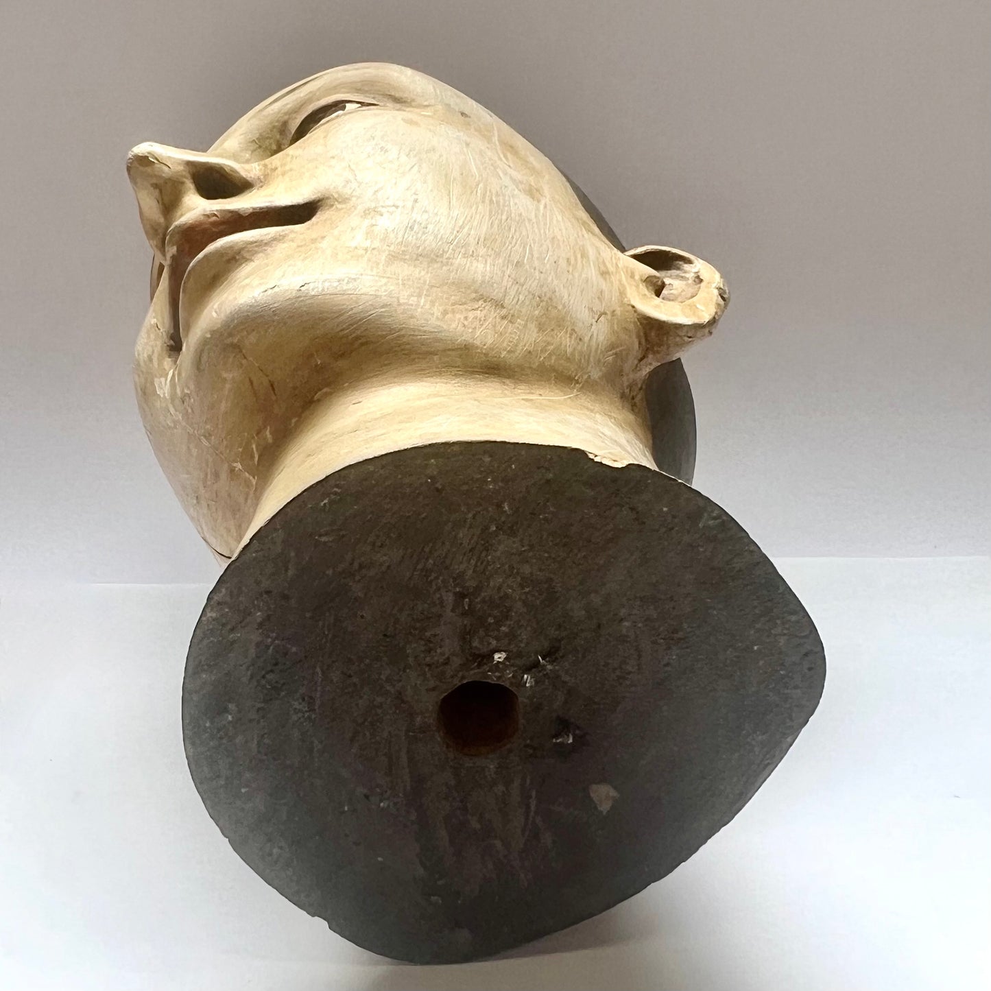 Very finely carved antique European wooden Santos head depicting the Madonna, circa 1840s to 1890s