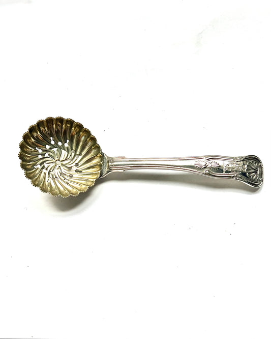 Antique 19th century sterling silver George IV sugar sifter spoon with marks for London, 1827, Morris & Michael Emanuel.