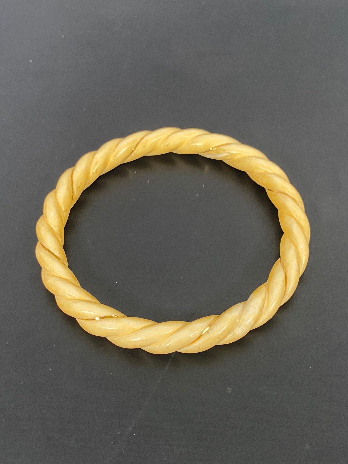 Fine Vintage ivory bangle with Gold accents