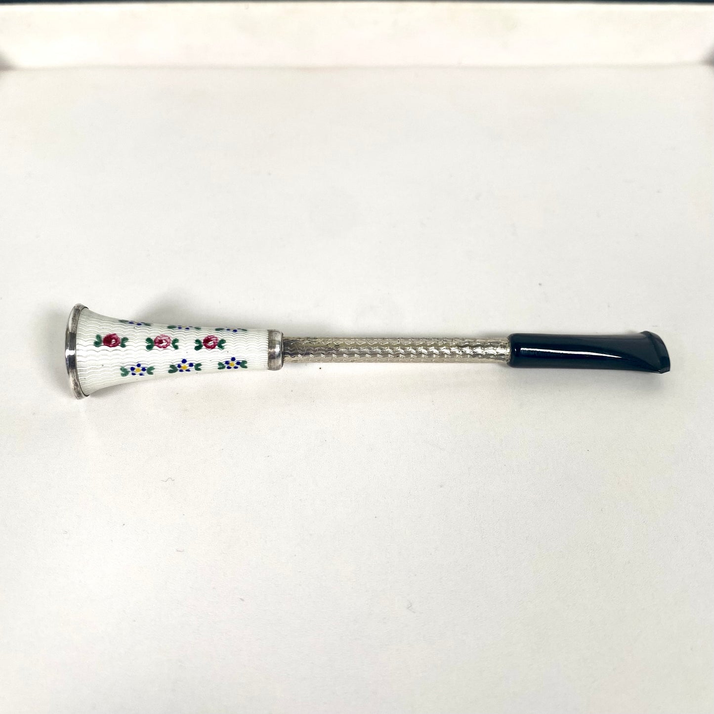 Austrian Art Deco sterling silver and guilloche enamel cigarette holder