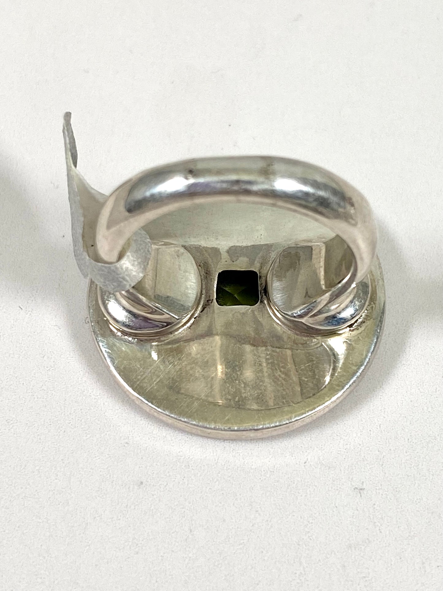 Antique Qing Dynasty Qianlong Reign (1735-1796) Cash Coin Ring in Sterling Silver w Peridot