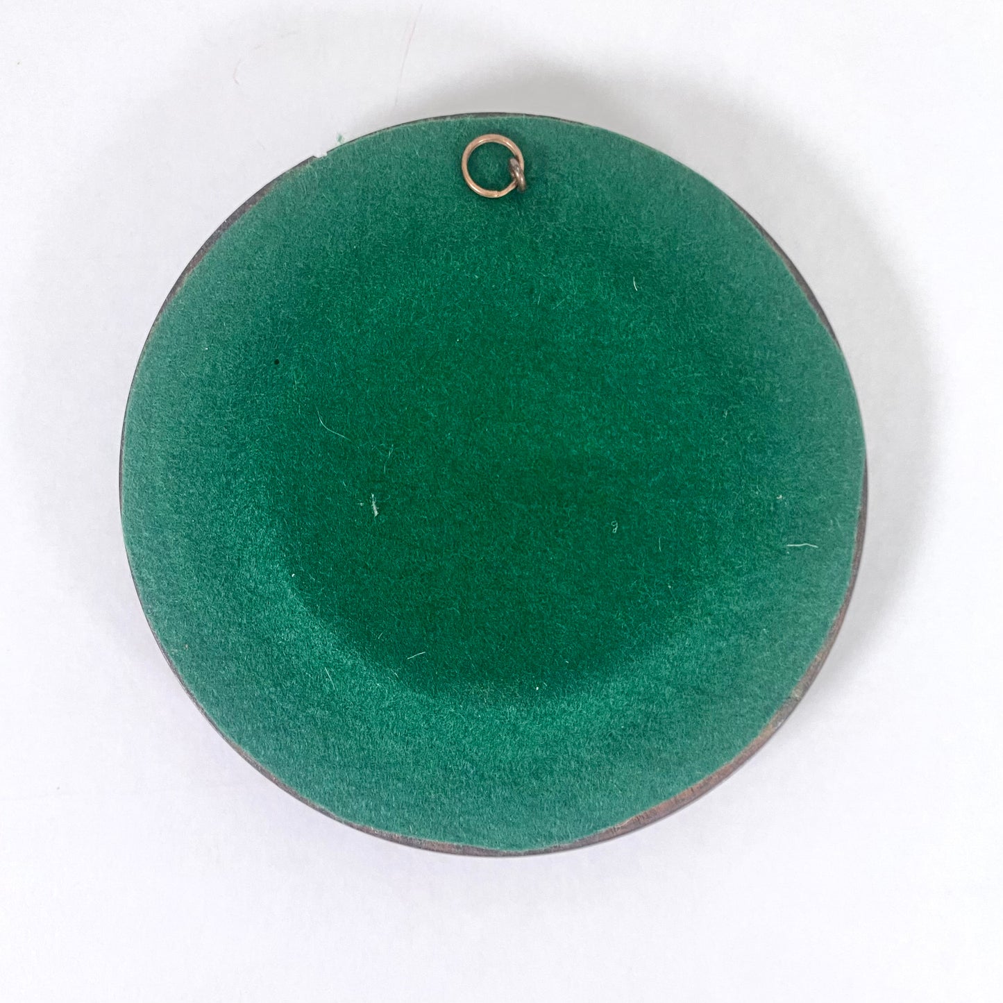 Tapa de olla Prattware victoriana original con estructura de madera, "El concurso de rifles de Wimbledon, 1868", mediados del siglo XIX