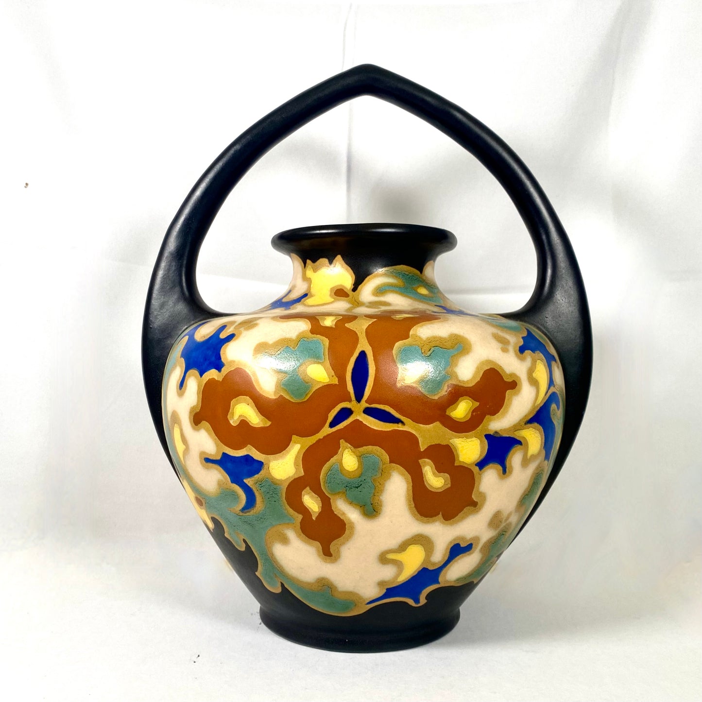 Rare Gouda Dutch Art Deco Pottery Arch-Handled Amphora Vase, Imbra Pattern c.1920s