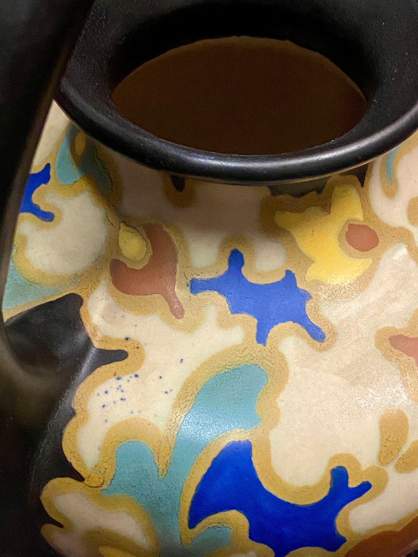 Rare Gouda Dutch Art Deco Pottery Arch-Handled Amphora Vase, Imbra Pattern c.1920s