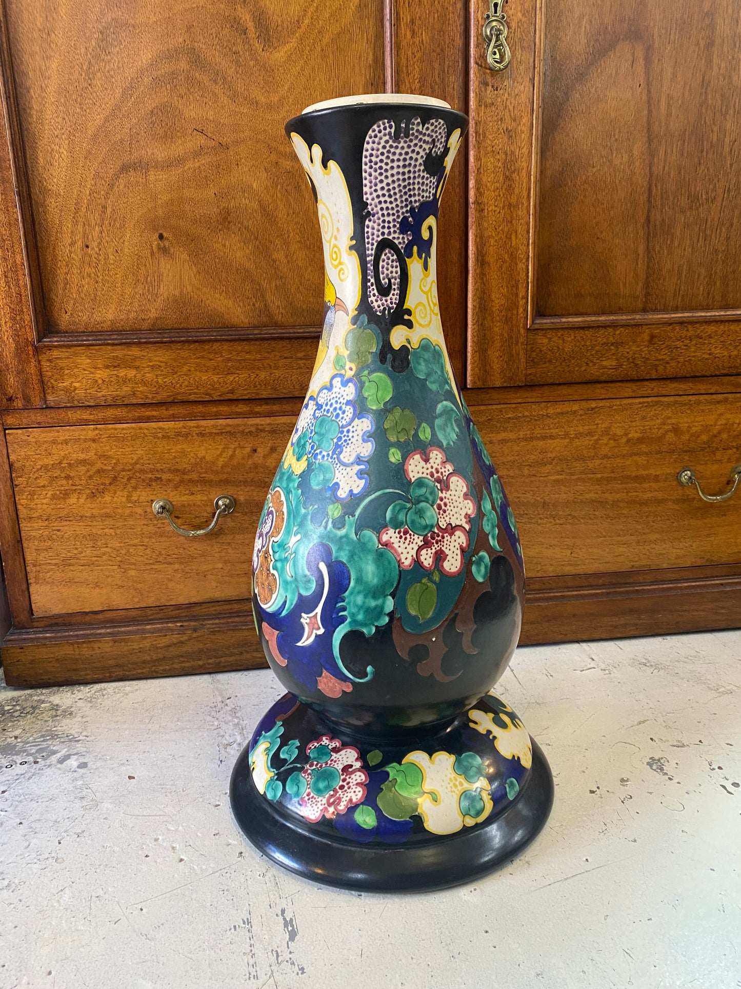 Rare Antique Gouda Ivora Dutch Art Deco Pottery Nova 30 Pattern Pedestal / Stand, Rare Bird Motif