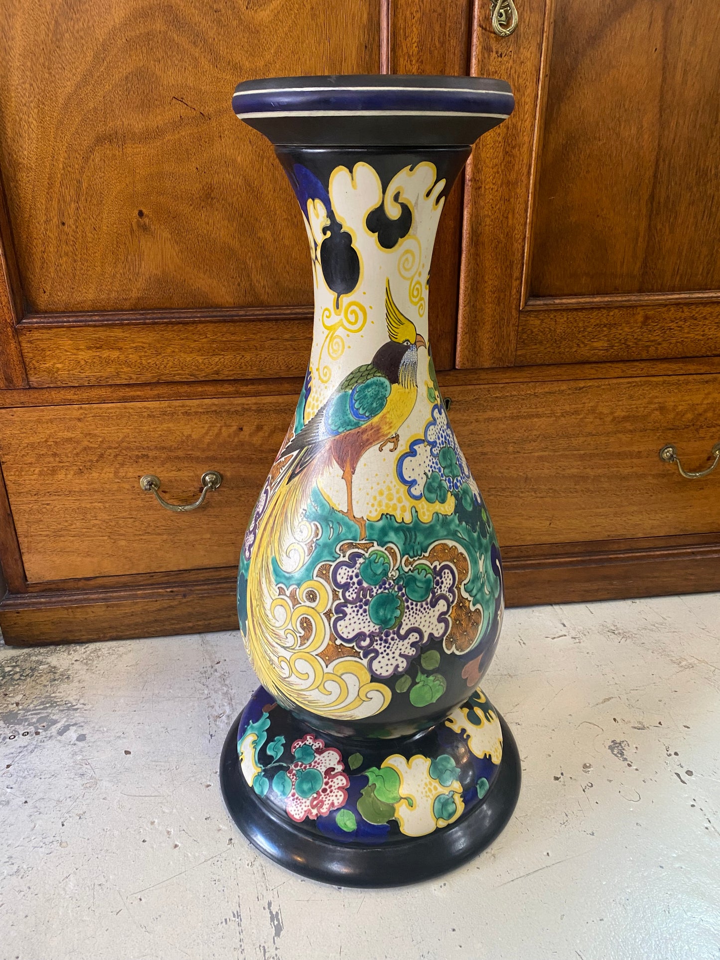 Rare Antique Gouda Ivora Dutch Art Deco Pottery Nova 30 Pattern Pedestal / Stand, Rare Bird Motif