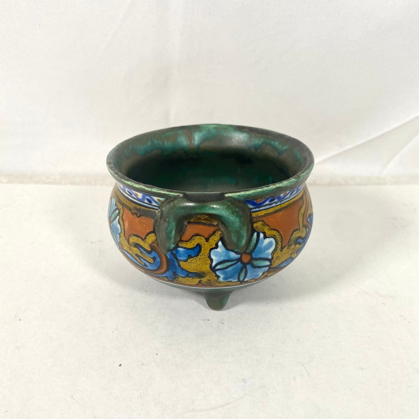 Gouda Dutch Art Pottery small cache pot / trinket bowl, Art Deco circa 1922-1942