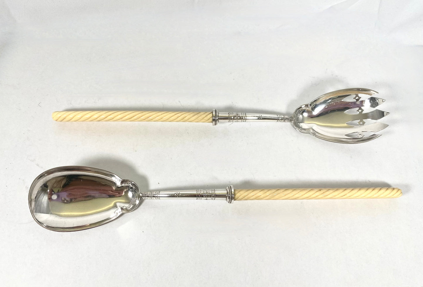 High Victorian sterling silver and ivory salad servers. Sheffield 1850, Henry Atkin. Case by SJ Philips.