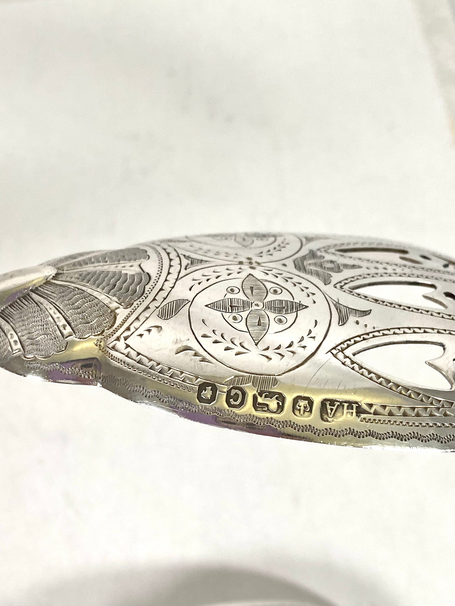 High Victorian sterling silver and ivory salad servers. Sheffield 1850, Henry Atkin. Case by SJ Philips.