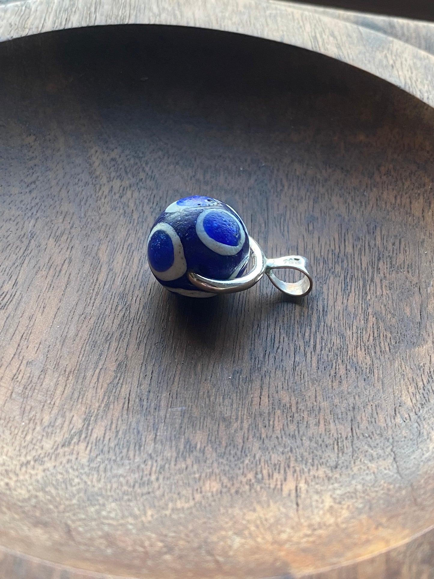 古董/古代 Millefiori 钴玻璃贸易珠、分层 Jatim 眼珠、旋转表链吊坠