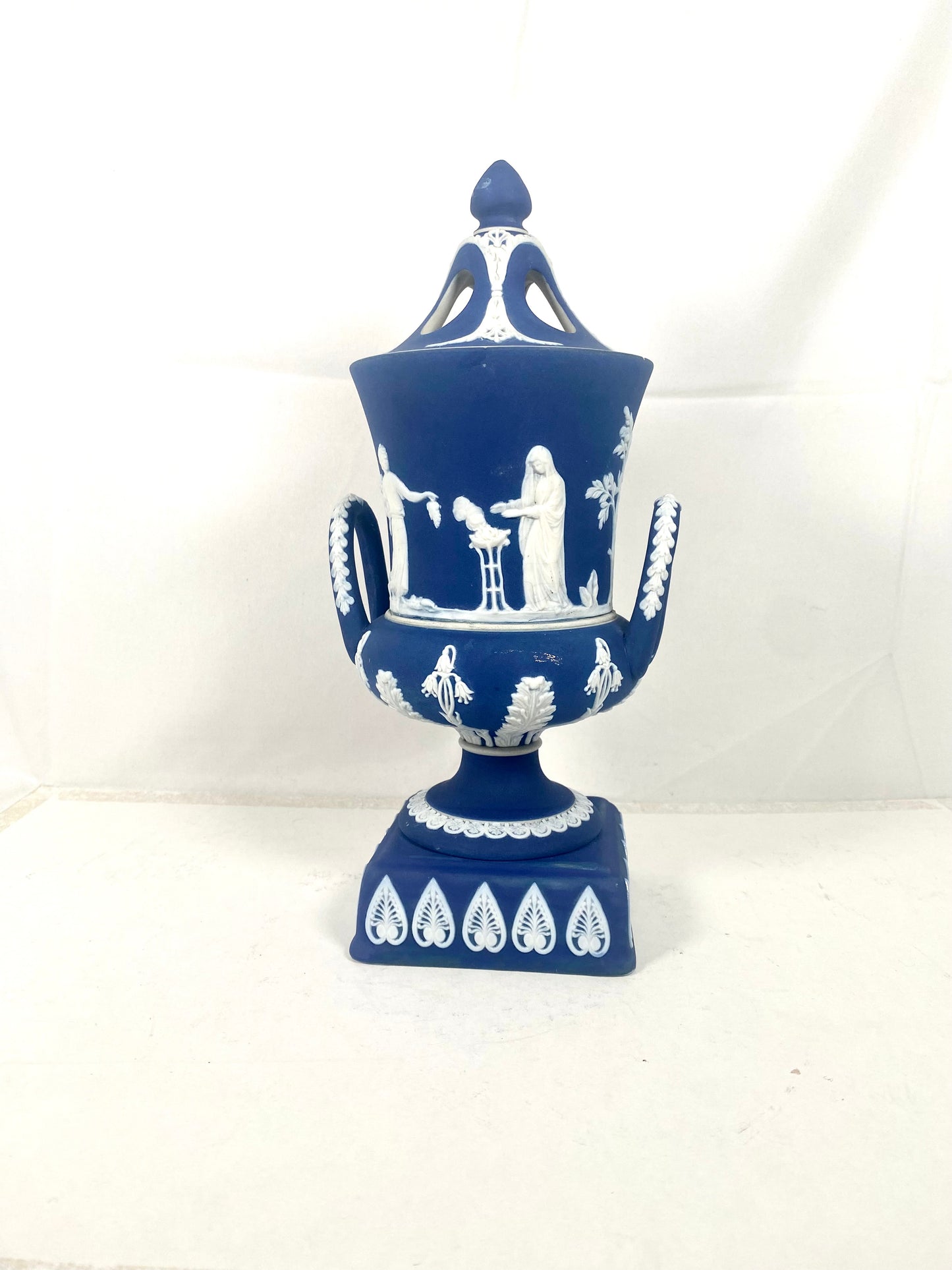 Jarrón/urna con tapa de popurrí de jaspe cobalto de Adams of Tunstall, victoriano antiguo/siglo XIX, raro