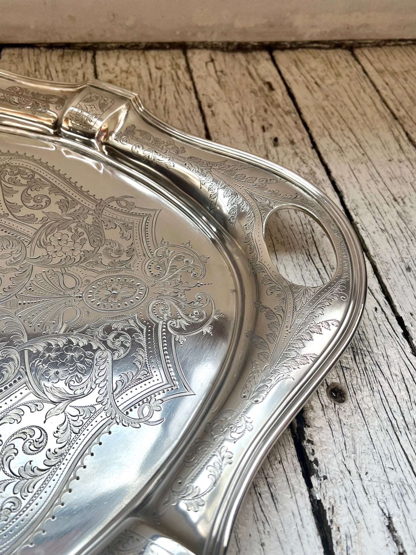 Monumental Edwardian Mammatt & Son Fine Sterling Silver Tray, Sheffield 1905.