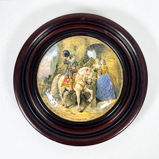 Tapa de olla Prattware victoriana "The Cavalier", con estructura de madera original, mediados del siglo XIX