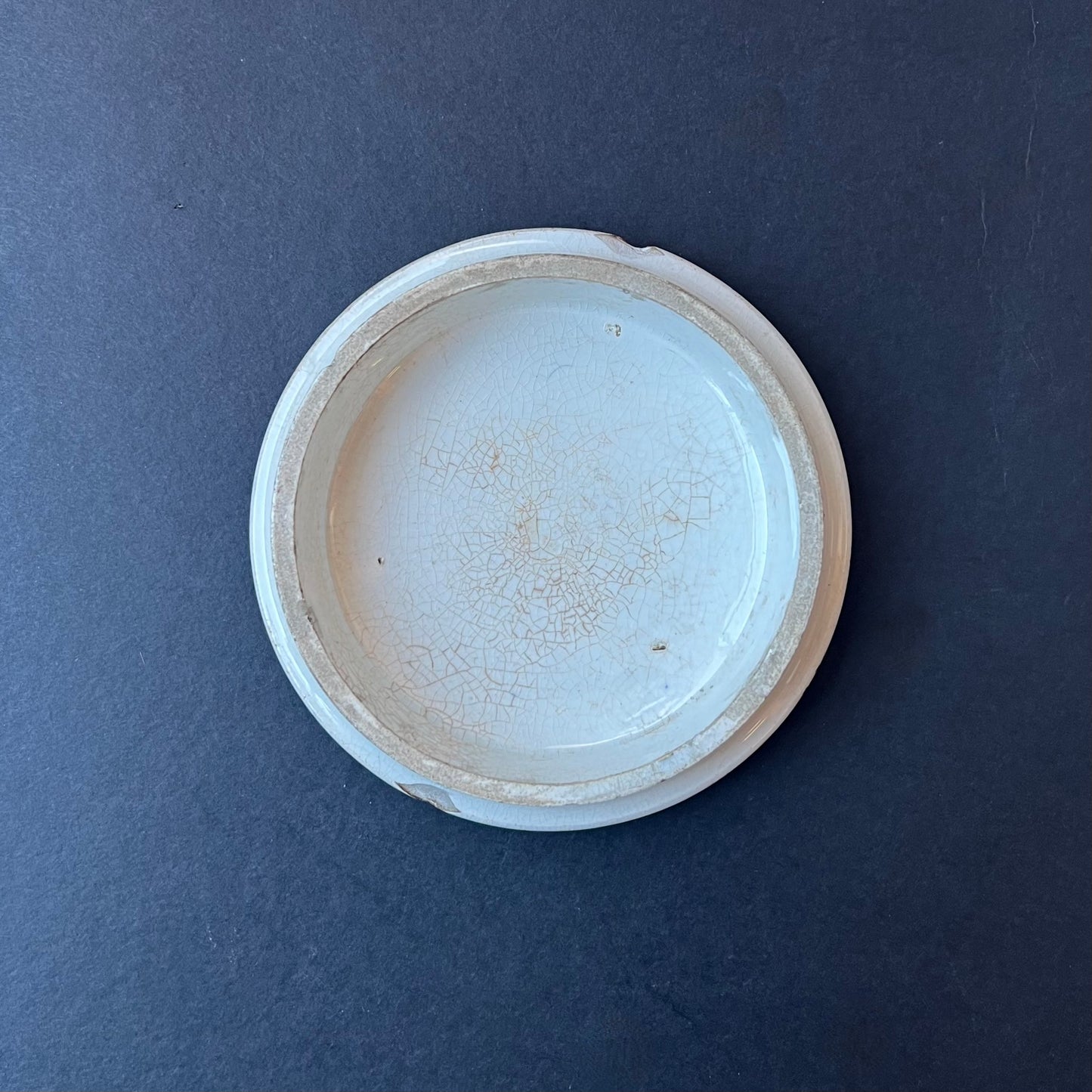 19 世纪中后期维多利亚时代的普拉特韦尔锅盖-“牛和废墟”