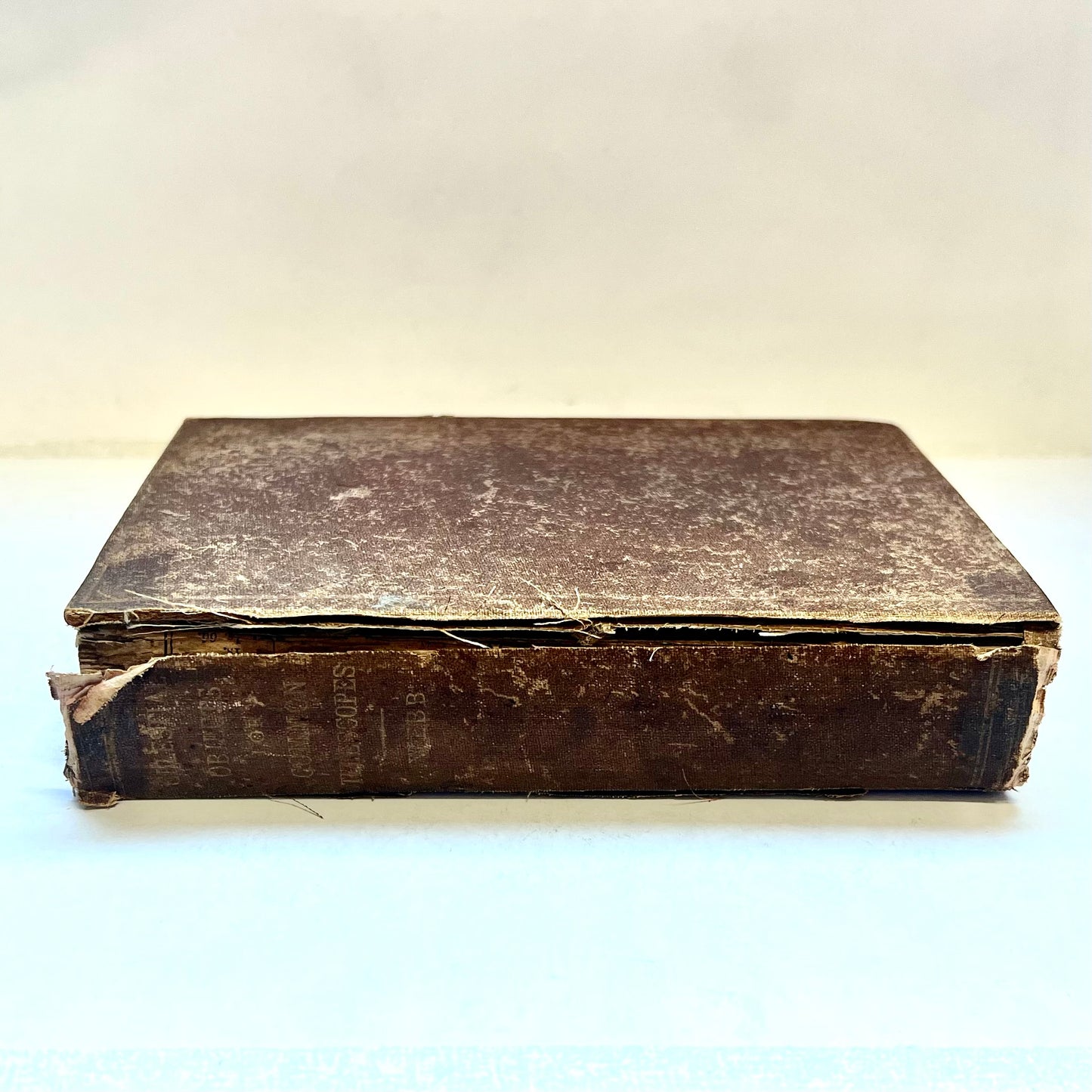 稀有的 19 世纪古天文学书籍。《普通望远镜的天体》,Thomas Webb,第 3 版。