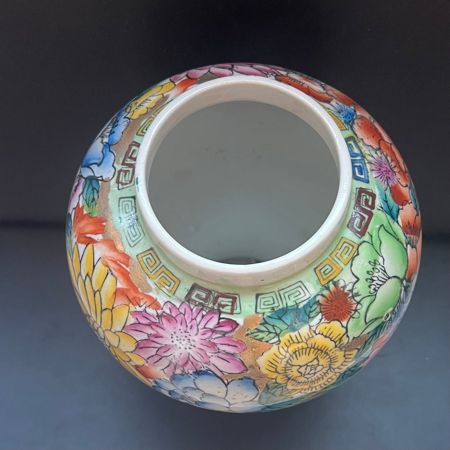 Vintage late 20th c. famille Hundred Flowers Chinese jar or vase, Jingdezhen with apocryphal Qianlong mark